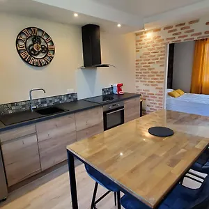  Appartement Superbe T2 Lumineux En Centre-ville - Parking France